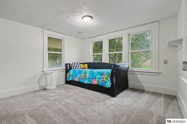1502 Main Street, Bellevue, NE 68005