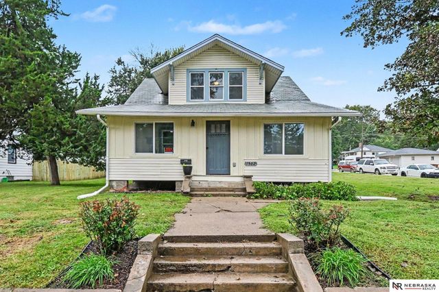 1502 Main Street, Bellevue, NE 68005