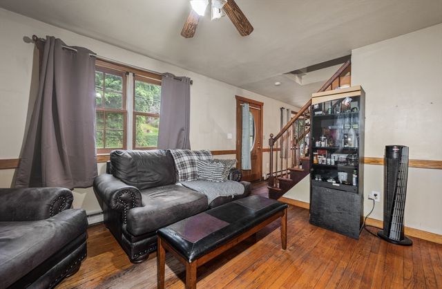 17 George Loomis Rd, Southwick, MA 01077