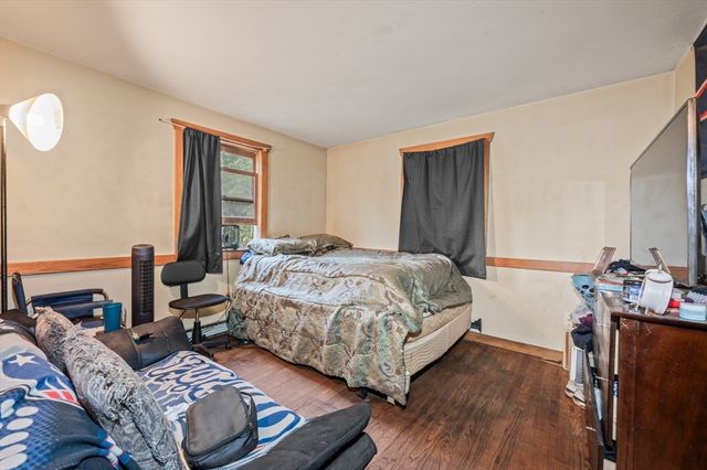 17 George Loomis Rd, Southwick, MA 01077