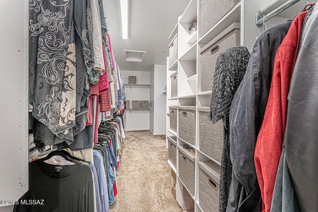 2230 E Thunder Bluff Drive, Green Valley, AZ 85614