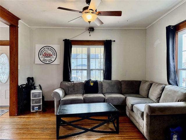 321 W 5th Street, Maryville, MO 64468