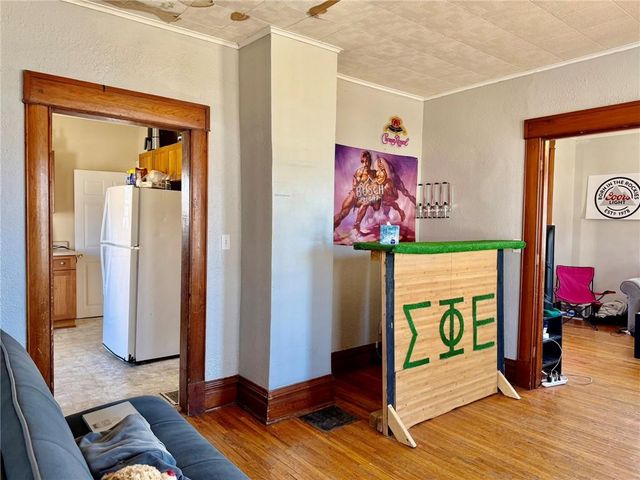 321 W 5th Street, Maryville, MO 64468