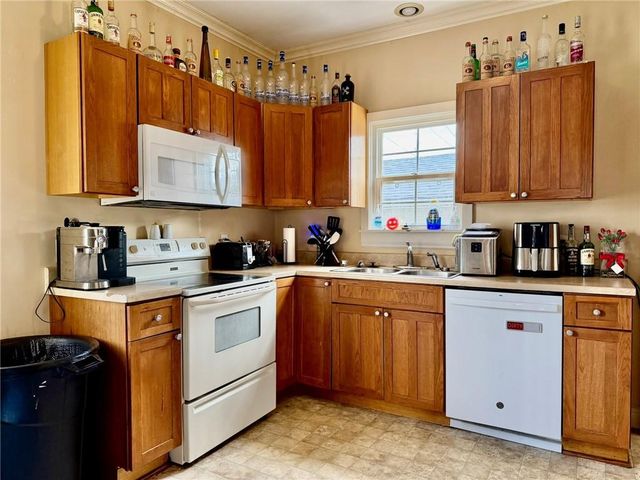 321 W 5th Street, Maryville, MO 64468