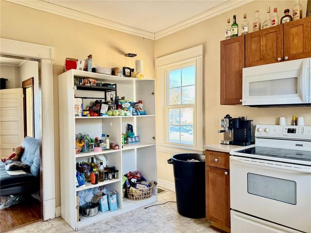 321 W 5th Street, Maryville, MO 64468