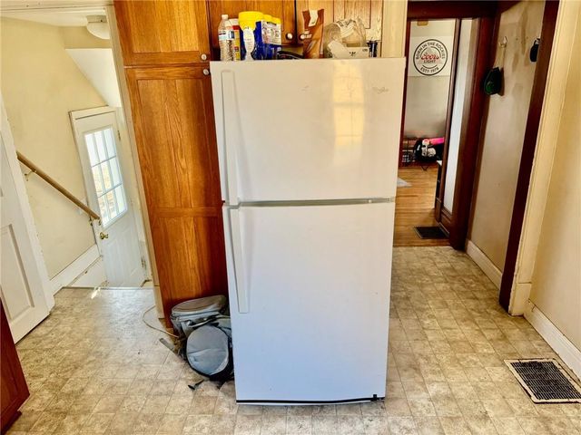 321 W 5th Street, Maryville, MO 64468