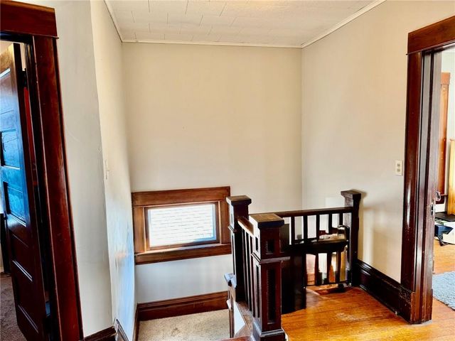 321 W 5th Street, Maryville, MO 64468