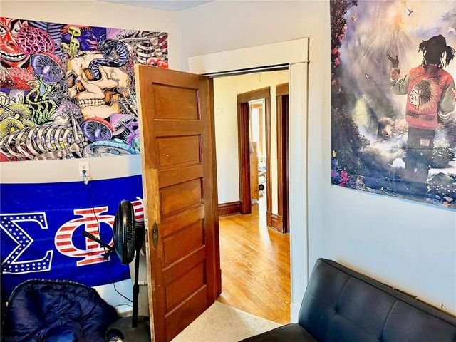 321 W 5th Street, Maryville, MO 64468