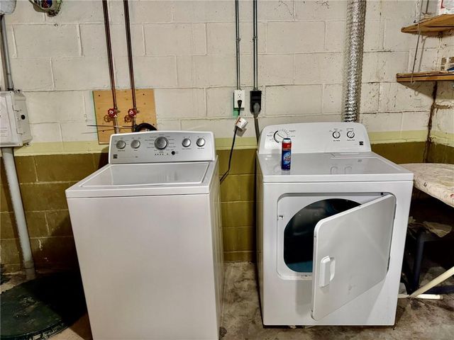 321 W 5th Street, Maryville, MO 64468