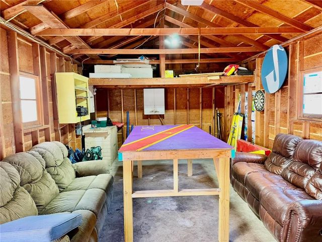 321 W 5th Street, Maryville, MO 64468