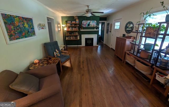 626 N Gordon Circle, Hapeville, GA 30354