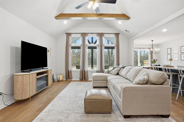 3217 E Lincoln Street, Broken Arrow, OK 74014