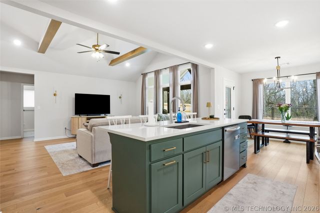 3217 E Lincoln Street, Broken Arrow, OK 74014