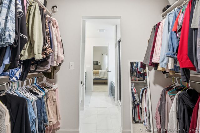 3217 E Lincoln Street, Broken Arrow, OK 74014