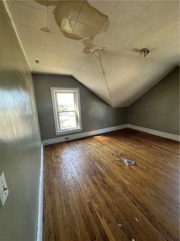 15 E Earle Street, Cumberland, RI 02864