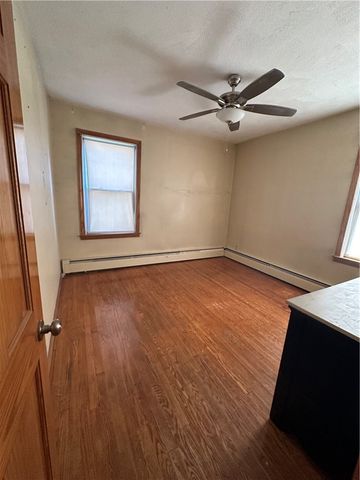 15 E Earle Street, Cumberland, RI 02864