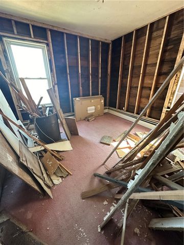 15 E Earle Street, Cumberland, RI 02864