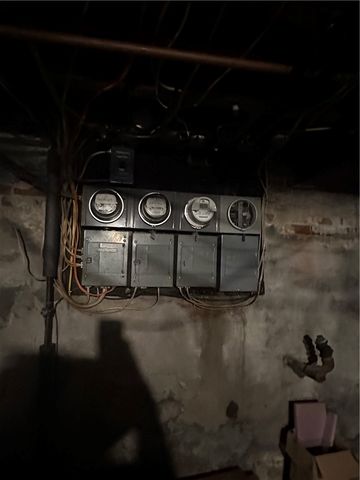 15 E Earle Street, Cumberland, RI 02864