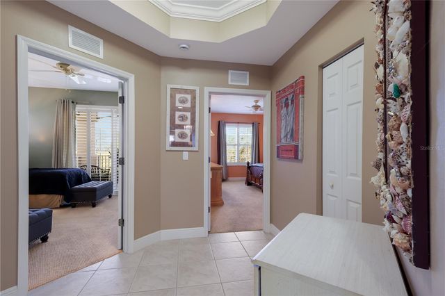 6422 WATERCREST WAY 302, Lakewood Ranch, FL 34202