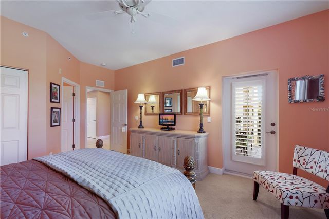 6422 WATERCREST WAY 302, Lakewood Ranch, FL 34202