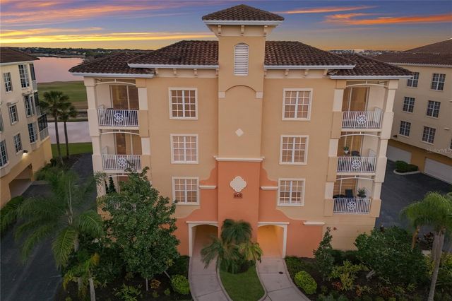 6422 WATERCREST WAY 302, Lakewood Ranch, FL 34202