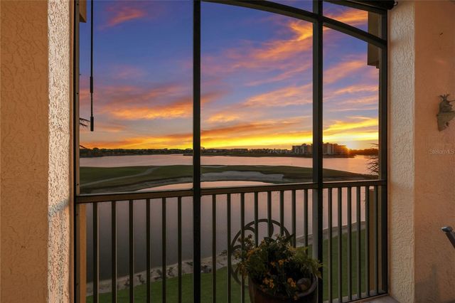 6422 WATERCREST WAY 302, Lakewood Ranch, FL 34202