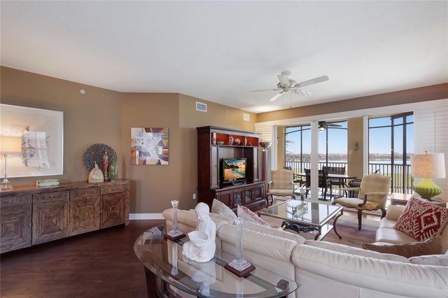 6422 WATERCREST WAY 302, Lakewood Ranch, FL 34202