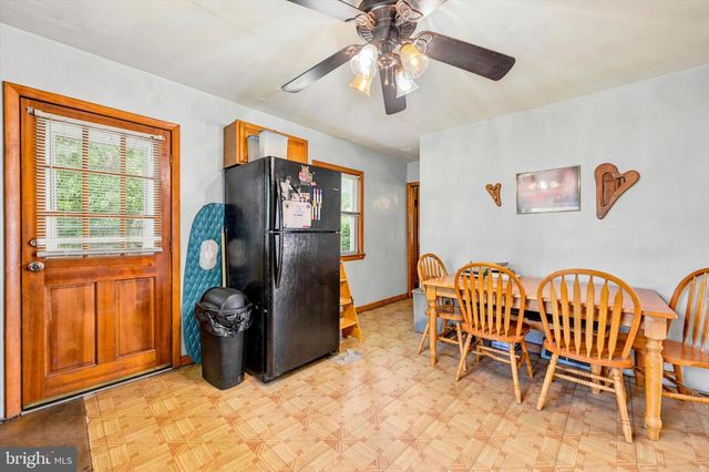 339 BEACON LIGHT RD, Parkesburg, PA 19365