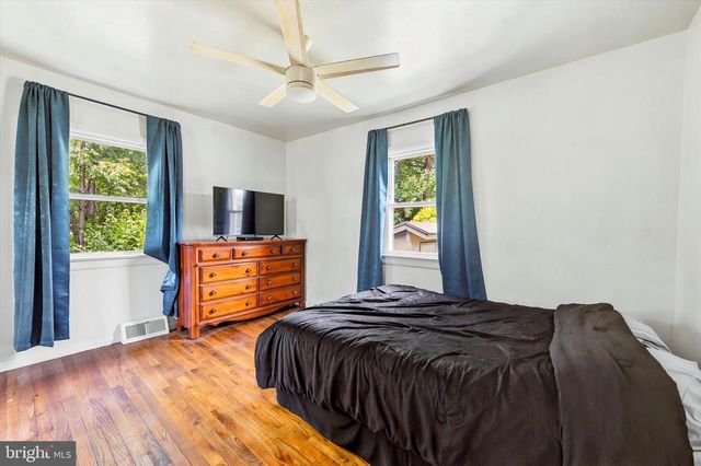 339 BEACON LIGHT RD, Parkesburg, PA 19365