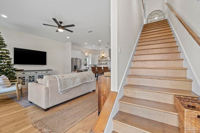 423 E Gonzalez St, Pensacola, FL 32503