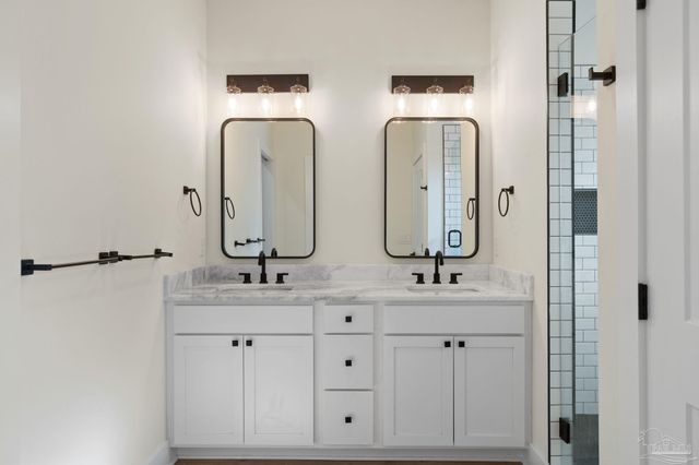 423 E Gonzalez St, Pensacola, FL 32503