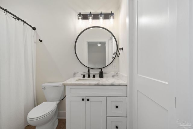 423 E Gonzalez St, Pensacola, FL 32503