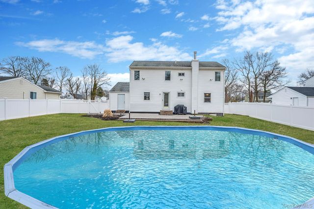 51 Ridge Haven Drive, Ridge, NY 11961