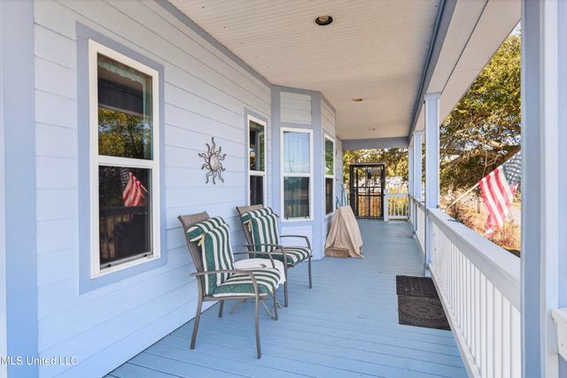 105 Hayden Avenue, Pass Christian, MS 39571