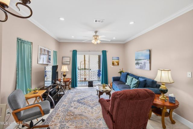 105 Hayden Avenue, Pass Christian, MS 39571