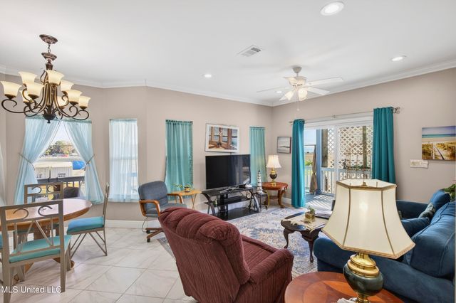 105 Hayden Avenue, Pass Christian, MS 39571