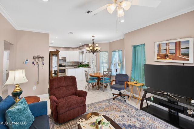 105 Hayden Avenue, Pass Christian, MS 39571