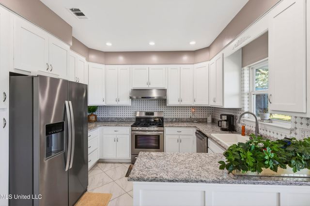 105 Hayden Avenue, Pass Christian, MS 39571