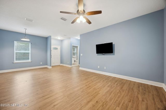 85484 MINER Road, Yulee, FL 32097