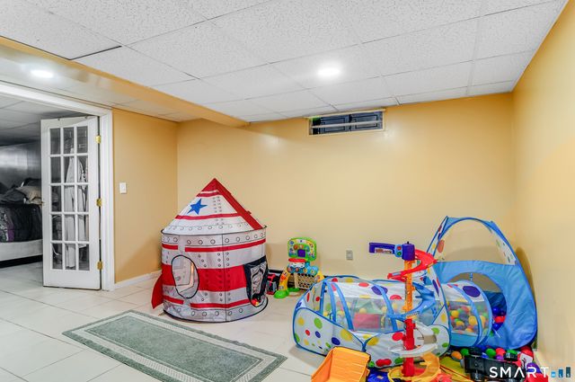 50 Habitat Lane, Bloomfield, CT 06002