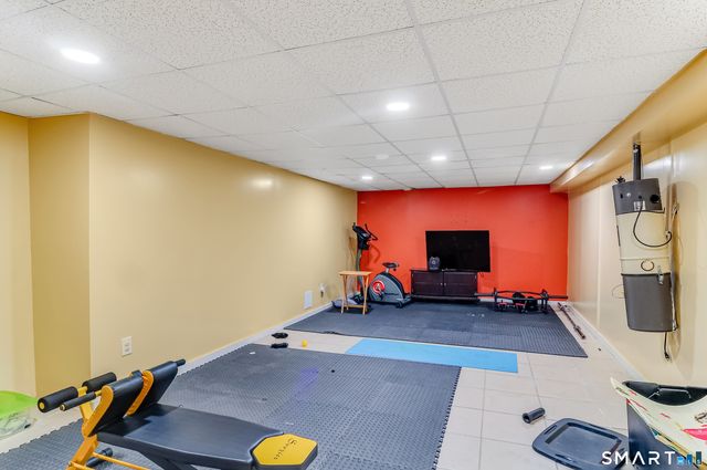 50 Habitat Lane, Bloomfield, CT 06002