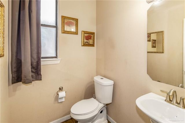 3711 Blue Jay Drive, Mission, TX 78572