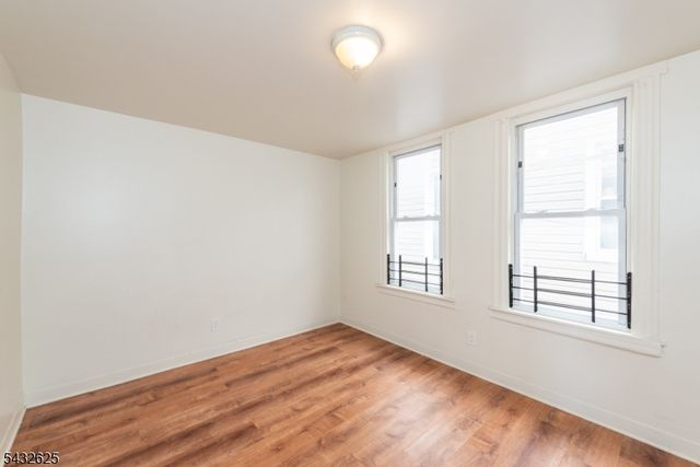 130 Milford Ave, Newark City, NJ 07108