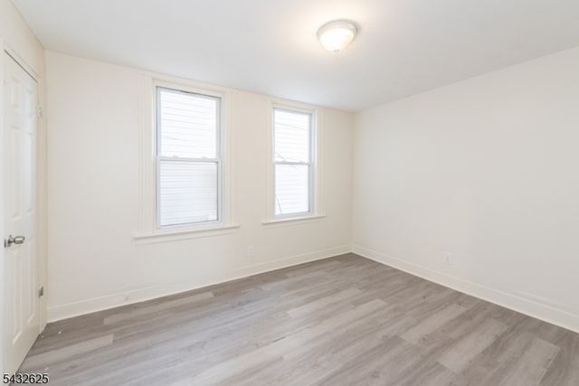 130 Milford Ave, Newark City, NJ 07108