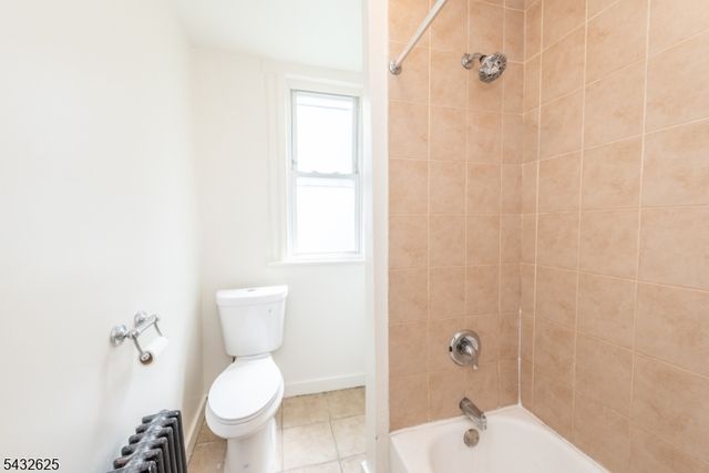 130 Milford Ave, Newark City, NJ 07108