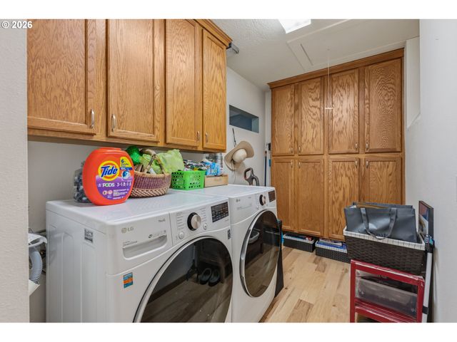 16100 Sw QUEEN VICTORIA Pl, King City, OR 97224