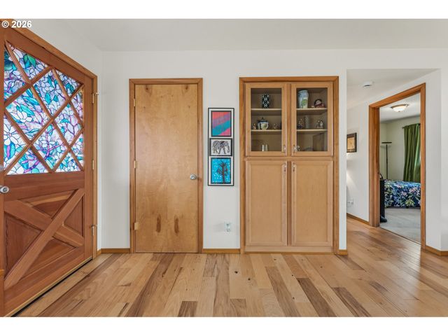 16100 Sw QUEEN VICTORIA Pl, King City, OR 97224