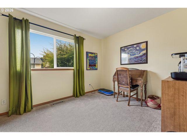 16100 Sw QUEEN VICTORIA Pl, King City, OR 97224