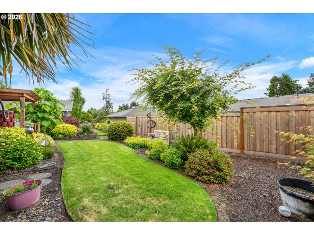 16100 Sw QUEEN VICTORIA Pl, King City, OR 97224