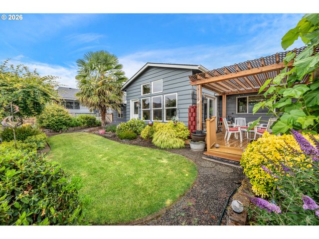 16100 Sw QUEEN VICTORIA Pl, King City, OR 97224